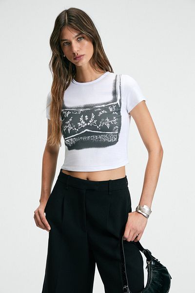 GRIMELANGE Seraya Women's Crew Neck Short Sleeve Front Printed Crop White T-Shirt