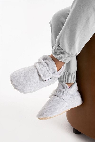 Funny Baby Velvet Comfortable Slippers Flexible Ergonomic Soft Sole Special Design Organic Comfortable Slippers