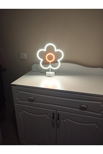 Neon Papatya Şeklinde Led Lamba 3d Baskı Aç/ Kapa Düğmeli