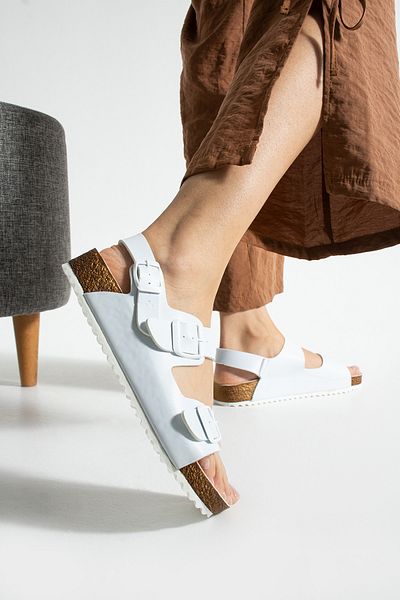 COMFORT OF PANTOFOLE Πέδιλα