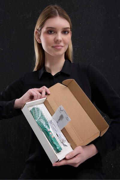 VELDA TECH Ion and Steam Massager – Effective Against Dandruff and Hair Loss