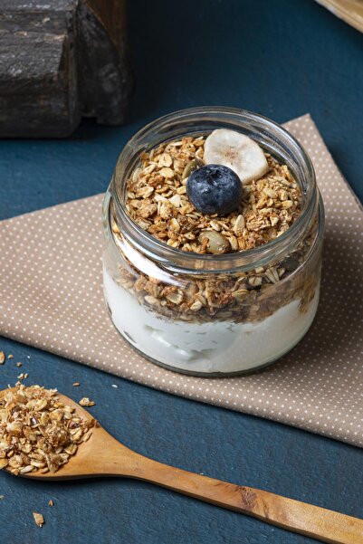 Good Food Emziren Annelere Özel Malt Ve 7 Özel Bitki Içeren Granola, Hindistan Cevizi & Muzlu 140 G