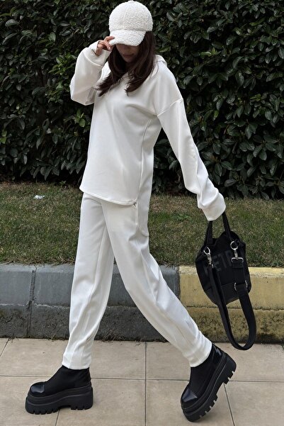 NEW LAVİVA قماش سكوبا أبيض للسيدات، مقاس مريح، بنطال رياضي ضيق مطوي