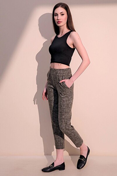 NEW LAVİVA Γυναικείο χακί ελαστικό στη μέση με μαλακή υφή casual παντελόνι με τσέπες - ίσια κοπή και φορέστε