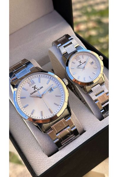 Daniel Klein Couple's Combination - Couple's Watch, Steel Band, Calendar Dial, 3 Atm B.13908M1