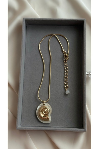 Limerence Spiral of the sea kolye, Deniz kabuğu uzun kolye