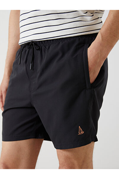 LC Waikiki Kurze Basic-Badeshorts für Herren