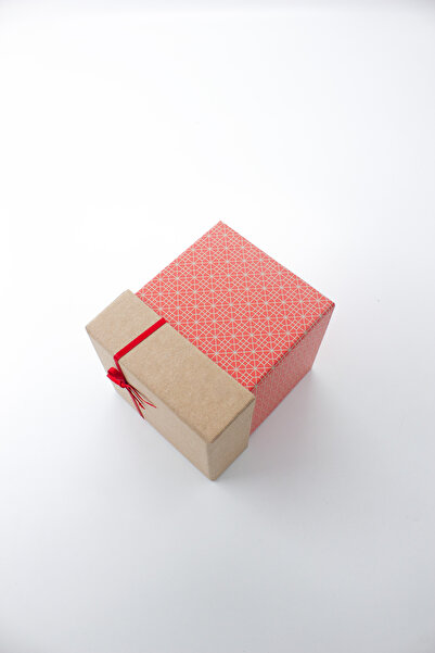carton box Karton Kutu 1 Adet Küçük Kraft Kırmızı Desenli Boş Hediye Sert Kutu 9,5cmx9,5cmx11,5cm