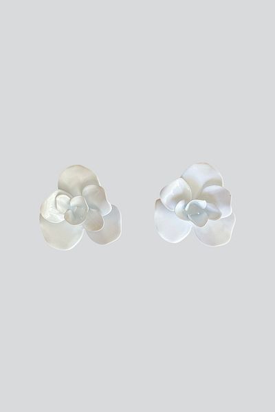 stravis Maxi Flower Earrings