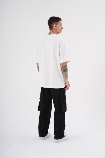 Machinist Чоловіча футболка з принтом з нашивками великого розміру екрю