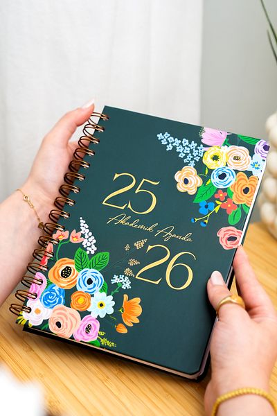 Matt Notebook 2025-2026 A5 Ακαδημαϊκό Πρόγραμμα Σπιράλ 15x21 cm -13 Μηνών- Πράσινα Λουλούδια