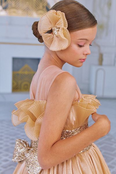 By Feyza Kids Collection Принцеса Блум - вечерна рокля със специален дизайн и щипка за коса включени🎀