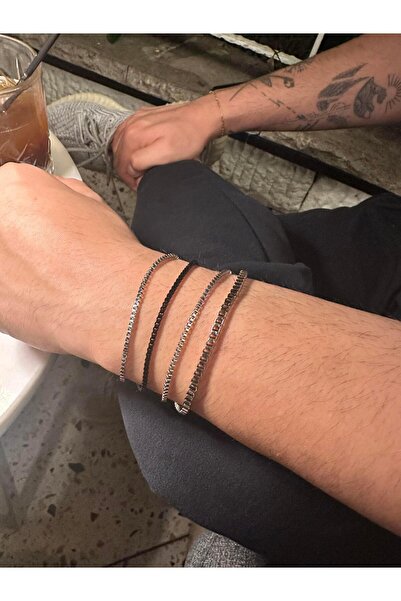 Store 4 Piece Chain Set