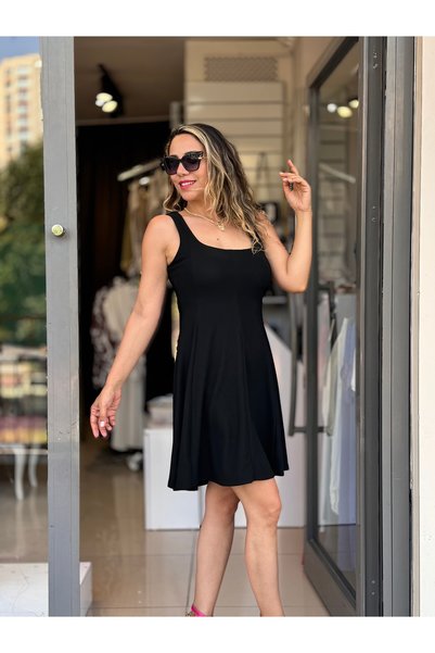 Rozella Butik فستان واسع بحزام سميك