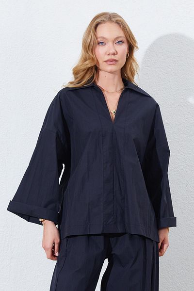 TENA Women's Black Deep V-Neck Elbow Sleeve Casual Shirt
