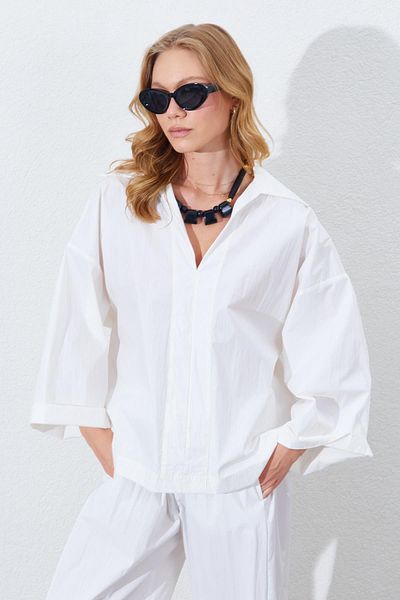 TENA Women's Bone Deep V-Neck Elbow Sleeve Casual Shirt