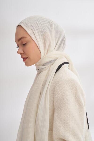 ARMANDA Muslin Piping Shawl Ecru