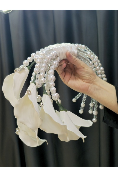 GELİNÇİÇEKCOM İncili Bilezik Buket