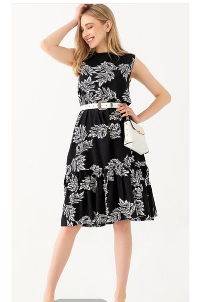 MODA Leaf Patterned over Black, Loose, Comfortable Skirt Ruffle Dress