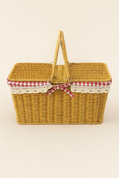 Mirilliahome Rattan Picnic Basket with Lid Vintage Lace Basket with Handles 40X25X18 cm