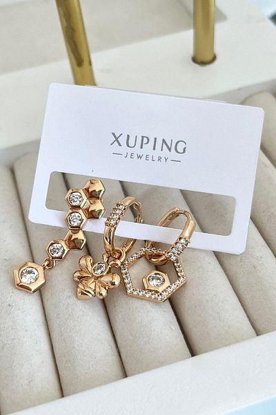 TAKIŞTIR مجموعة أقراط Xuping مكونة من 3 قطع من الفولاذ المقاوم للصدأ مع شكل نحلة ذهبية اللون (زوج)