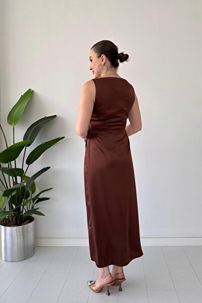 MaziButik Plain Printed Dress Brown