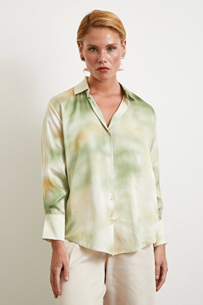 Never more Σατέν πουκάμισο με μπογιά μοτίβο πράσινο