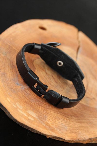 BESKAR Black Leather Men's Bracelet with Sea Anchor Metal Accessories