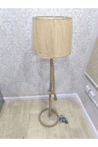 DEC13 Lampshade characterized by elegance and beauty