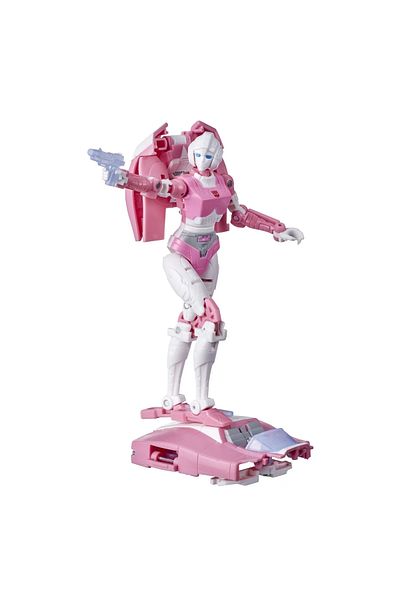 transformers Generations War for Cybertron – Arcee Action Figure