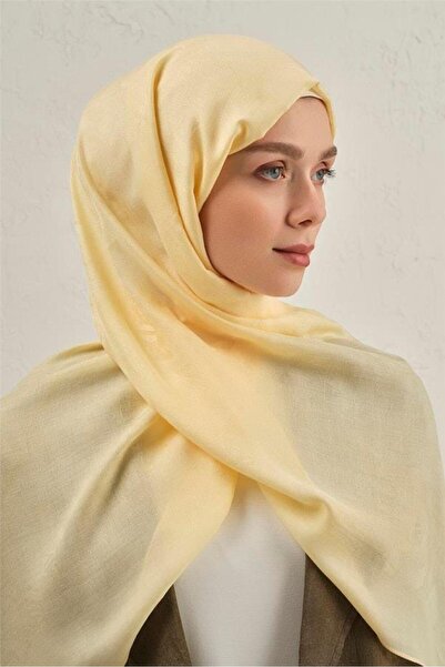 Armine Woolair Shawl 1 70