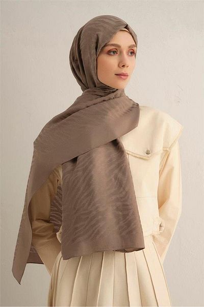 Armine Pamora Shawl 1 07