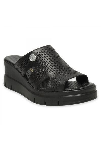 Mammamia D25Yt-1415 Günlük Siyah Kadın Terlik