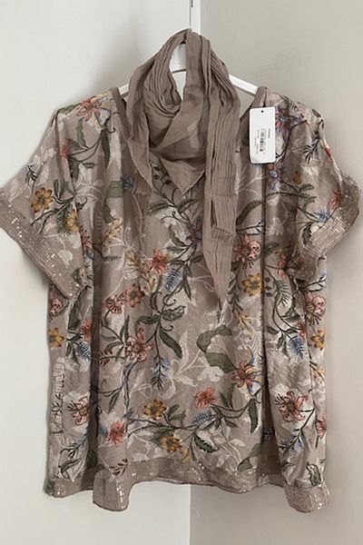 AYASOFYA OTANTIK Women's Italian Mink Scarf, Floral Patterned Sleeves and Hem Sequined Loose Blouse