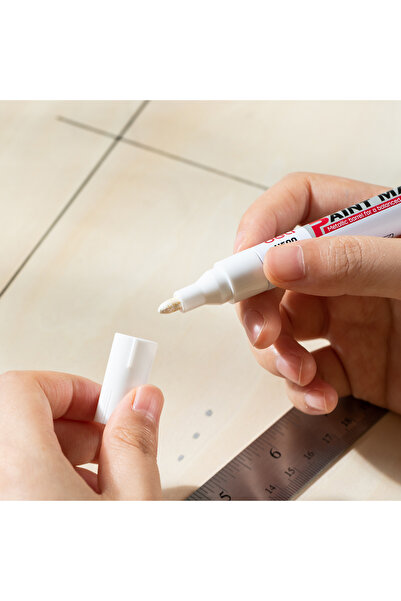 Deli EU500-WH Paint Marker, 2mm Tip, White, 12pcs – ideal for artistic surface designs