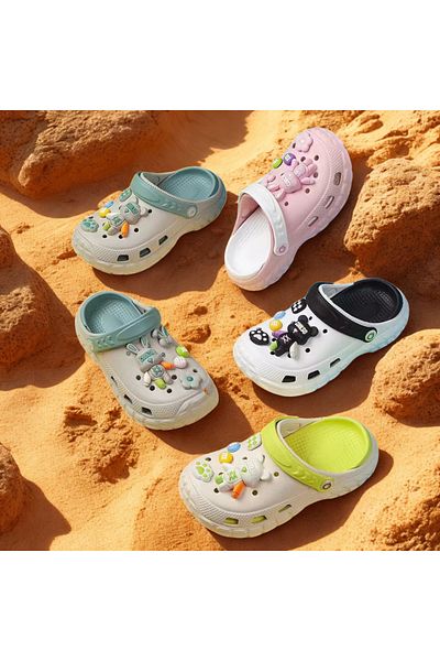 CREATIVE OUTFITS Kids Garden Clogs, with Decorative Charms, Slip-On Style