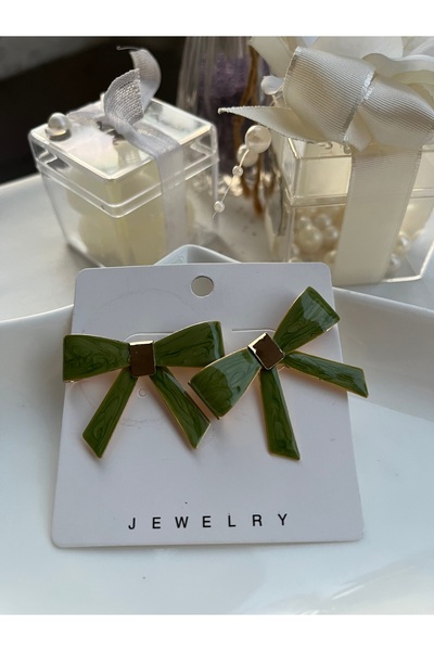 Metal Green Ribbon Form Gold Detailed Earrings