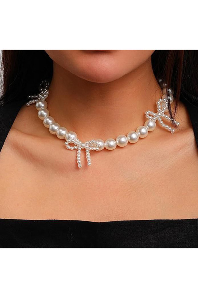 Genel Markalar Beyaz İnci Fiyonk Kadın Kolye ile Şıklığınızı Tamamlayın