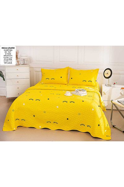 FIONNA.RO Double-Sided Quilted Cotton Blanket - Yellow With Eyelashes