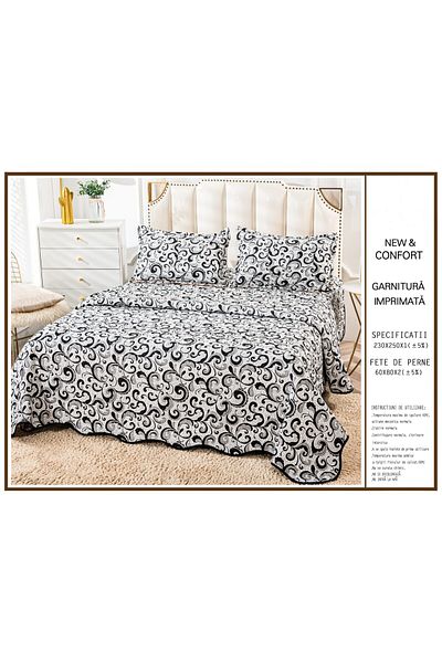 FIONNA.RO Quilted Cotton Quilt With Two Sides - Roses Royal Pattern