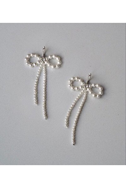 Genel Markalar Şıklığınızı Tamamlayacak İncili Fiyonk Kadın Küpe