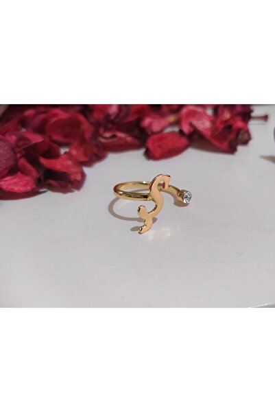 Genel Markalar Zarif Altın Harfli Yüzük - Kişisel Dokunuşunuzu Yansıtın