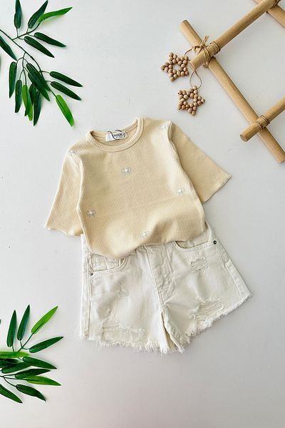 Minigimin Cicileri Little Girl's Heart Embroidered Suit with Ripped Jeans Shorts - Cream