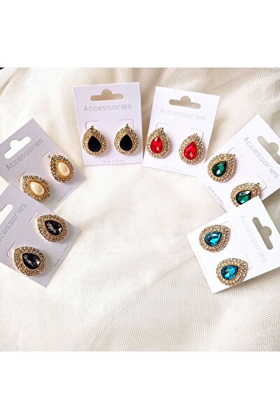 Genel Markalar Şıklığınızı Tamamlayacak Taşlı Küpe