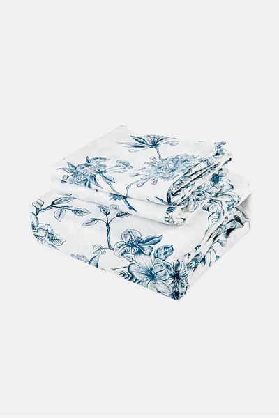 Catherine Malandrino 3 Pieces King Floral Pattern Flat Sheet With Pillow Case Set, Multicolor