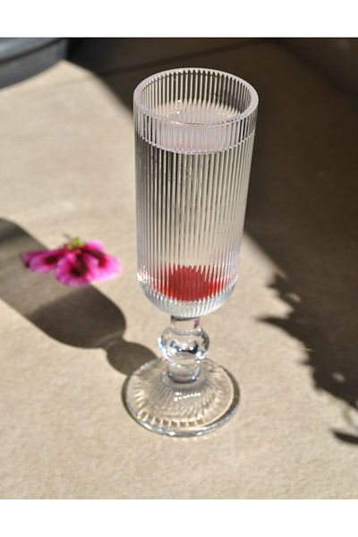 Qualitev 2 Pieces of Footed Glass Goblet Coffee Side Water Glass - Champagne Glass
