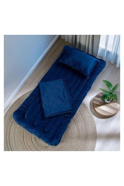smart home 4-in-1 guest package consisting of a mattress, a light blanket, a pillow, and an elegant bag. Soft velvet package.