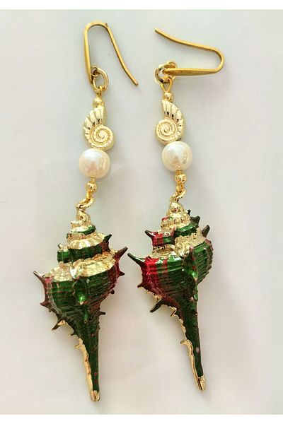 THİNBLACK Earrings with Real Pearl and Real Sea Shells with Hangers