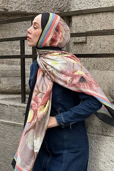 Tesettür Diyarı Margarite Pattern Bamboo Shawl