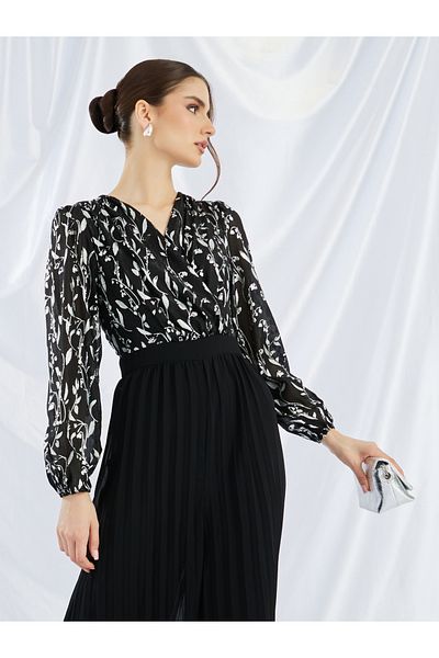 Styli Floral Print Pleated Wide Leg Jumpsuit